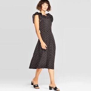 Who What Wear XS Black White Chevron Midi Dress Ruffle Sleeveless Casual